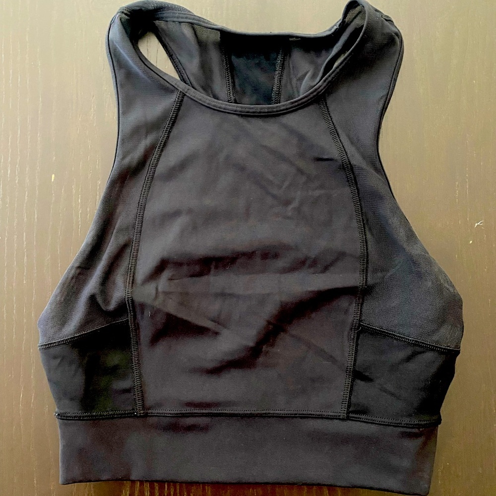 Black Lululemon Crop Top